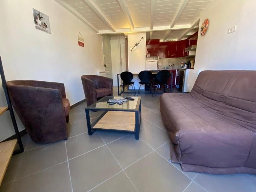 "Dans Les Toits De La Ville" Plein Centre Et Mer Menton Exterior foto