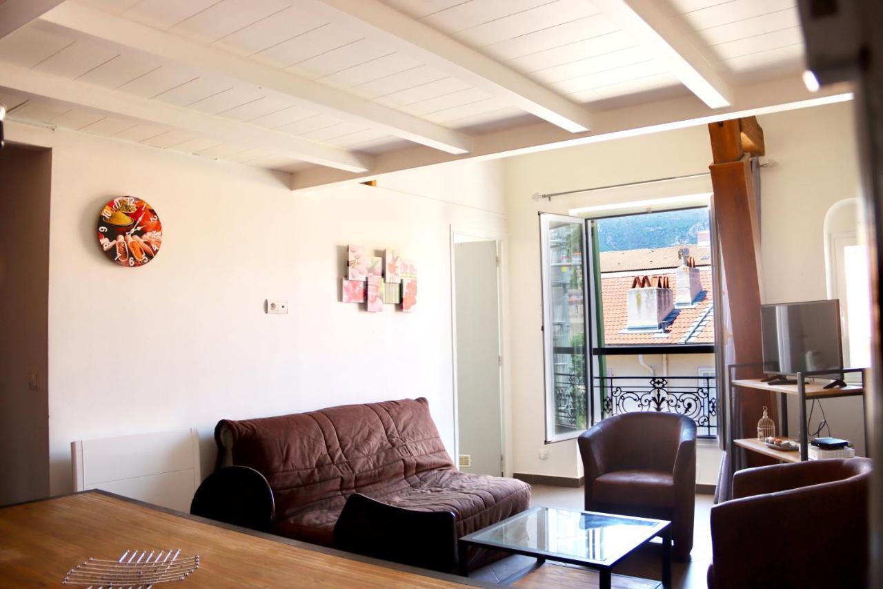 "Dans Les Toits De La Ville" Plein Centre Et Mer Menton Exterior foto